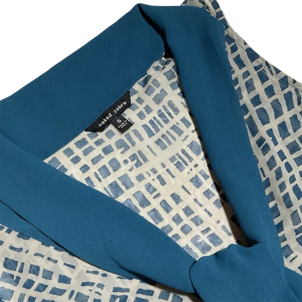 Naked Zebra Blue Sleeveless Blouse - Picture 7 of 8